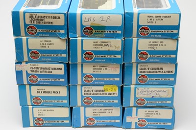 Lot 624 - Eighteen Airfix 00-gauge railway system locomotives and rolling stock.