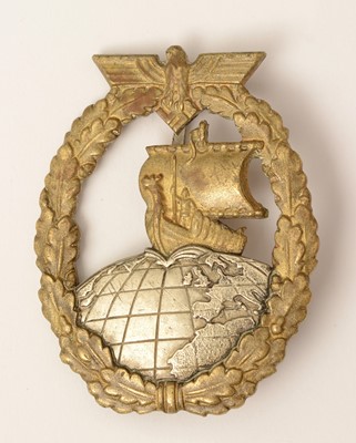Lot 1165 - WWII Kriegsmarine Auxiliary Cruiser war badge