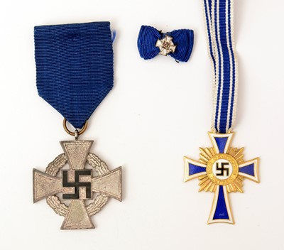 Lot 1115 - WWII German Faithful Service medal and a Mothers Cross