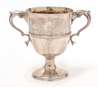Lot 169 - Irish silver loving cup.