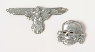 Lot 1158 - WWII Waffen-SS cap set