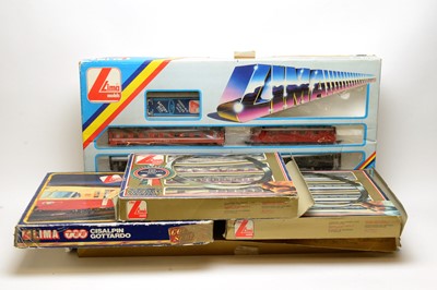 Lot 705 - Five LIMA boxed model trains.