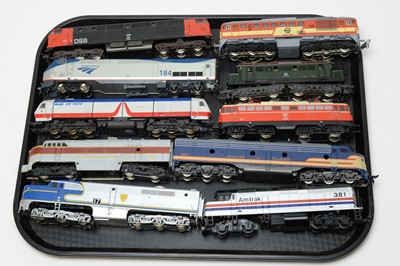 Lot 722 - Ten HO-gauge unboxed trains, various makers.