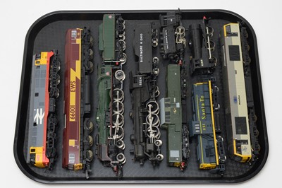 Lot 738 - Nine unboxed locomotives