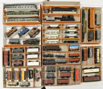 Lot 753 - Unboxed locomotives and tenders