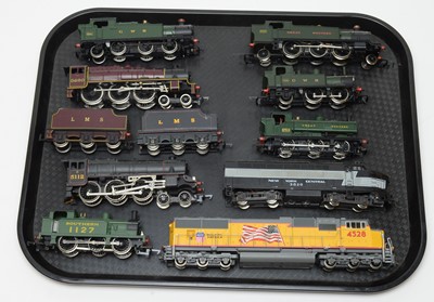 Lot 735 - Nine 00/HO-gauge unboxed trains and tenders.