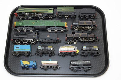 Lot 776 - Five 00-gauge unboxed locomotives and rolling stock.