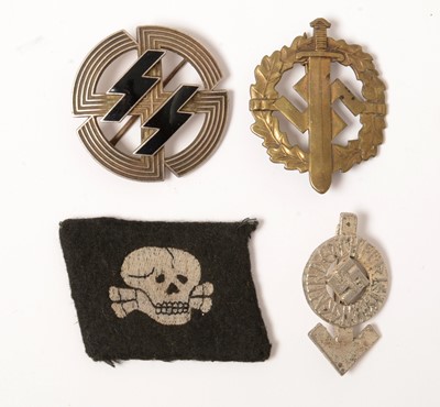 Lot 1017 - Collection of WWII German Awards