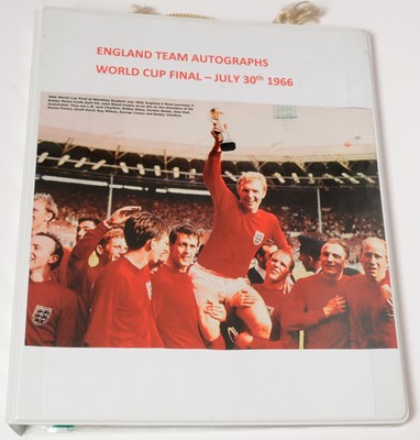 Lot 1237 - Autographs of the World Cup Final winning team members