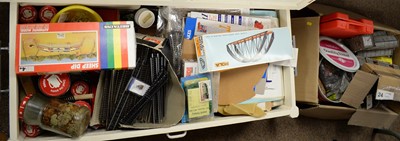 Lot 946 - A large quantity of railway model making kits.