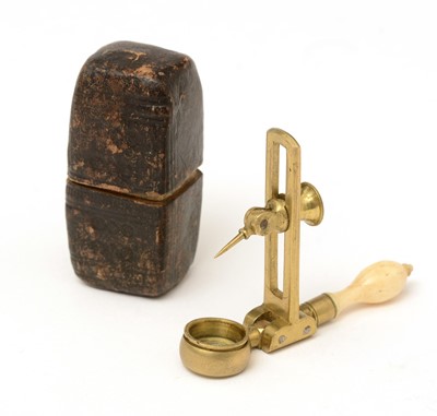 Lot 1311 - 19th Century field microscope in original box