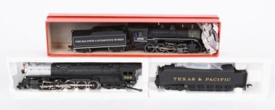 Lot 950 - HO-gauge North American-Outline steam locomotives and tenders