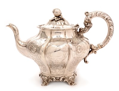 Lot 183 - A Victorian silver teapot, by John Walton, Newcastle