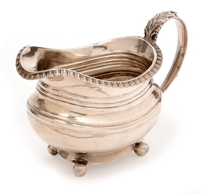 Lot 188 - A George IV silver cream jug, by John Walton, Newcastle