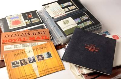 Lot 4 - Presentation packs and other booklets.