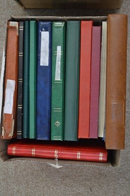 Lot 24 - World stock books