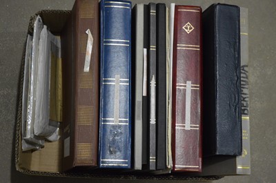 Lot 43 - Wolrd stock stamp albums