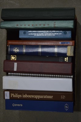 Lot 63 - A large quantity of World stock albums