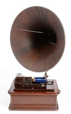 Lot 366 - Edison Opera Phonograph and horn and winder.