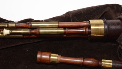 Lot 265 - Set of Northumbrian Small pipes
