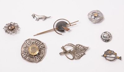 Lot 206 - Scottish silver brooches including Alexander Ritchie and Ola Gorie