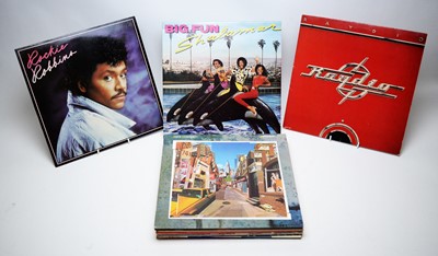 Lot 467 - 15 mixed R&B, funk and soul LPs