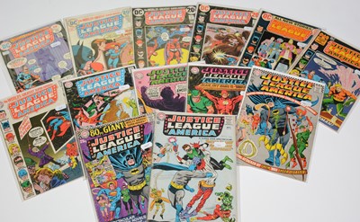 Lot 851 - DC Comics.