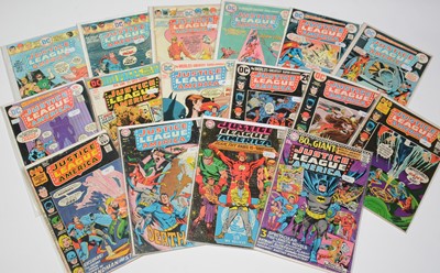 Lot 852 - DC Comics.
