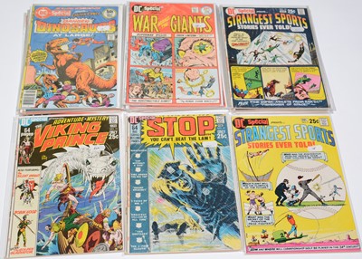 Lot 876 - DC Comics.