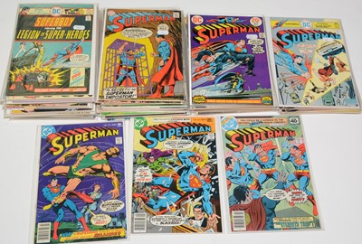 Lot 922 - DC Comics.
