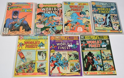 Lot 931 - DC Comics.