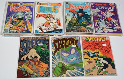 Lot 933 - DC Comics.