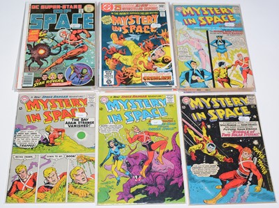 Lot 957 - DC Comics.