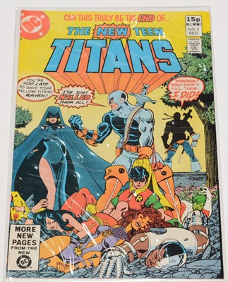 Lot 988 - DC Comics.