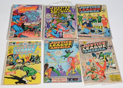 Lot 1192 - DC Comics.