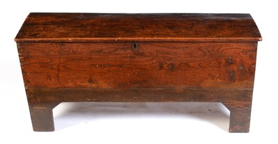 Lot 562 - An 18th Century elm six plant coffer