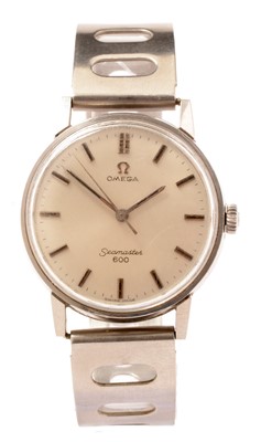 Lot 26 - An Omega Seamaster 600 wristwatch