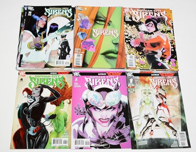 Lot 53 - DC Comics