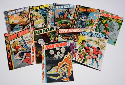 Lot 221 - DC Comics