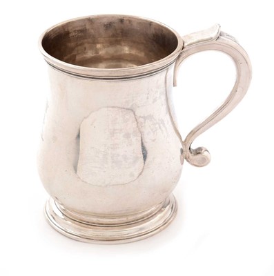 Lot 180 - A George II silver tankard, by Gabriel Sleath