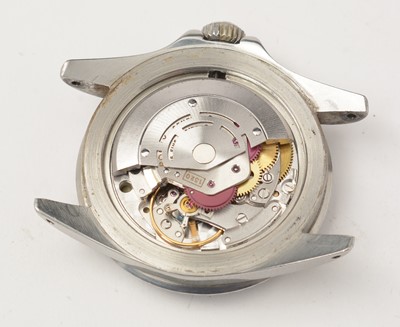 Lot 30 - A Gentleman's stainless steel Rolex Oyster Perpetual Submariner ref 5513 wristwatch c1968
