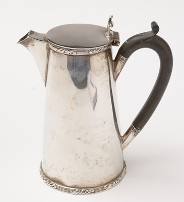 Lot 198 - An Edwardian silver hot water jug.