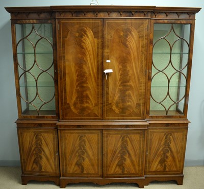 Lot 101 - 20th C breakfront bookcase of small proportions.