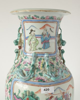 Lot 713 - 19th Century Cantonese vase