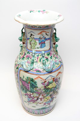 Lot 713 - 19th Century Cantonese vase