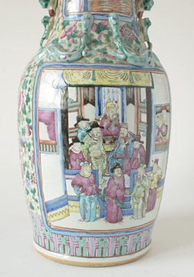 Lot 713 - 19th Century Cantonese vase
