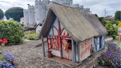 Lot 685 - Banksy (b.1974) - Merrivale Stable