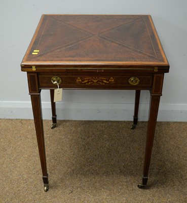 Lot 164 - Edwardian fiddleback envelope card table.