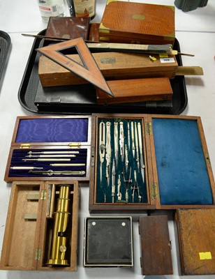 Lot 369 - A selection of cased and loose drawing instruments