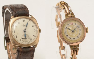 Lot 93 - A gentleman's 9ct gold cased Avia manual-wind wristwatch.